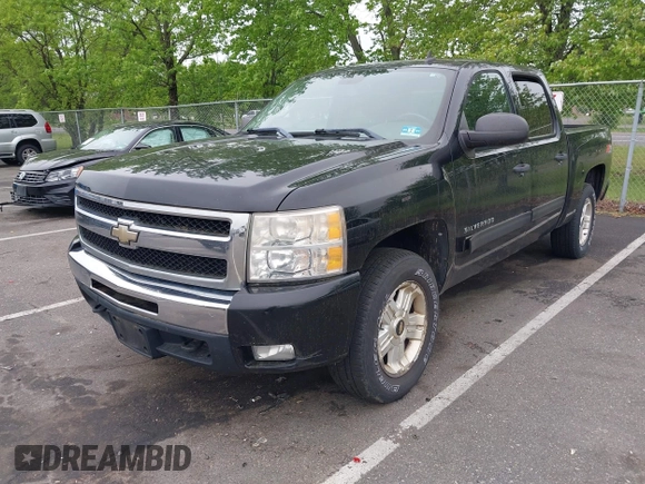 2010 Chevrolet Silverado 1500 LT with VIN 3GCRKSE33AG290425, listed as a IAAI auction lot 42193206 with 243,880 mi miles and . Bid and sale history available at DreamBid. Image 2.