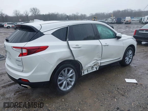 2024 Acura RDX with VIN 5J8TC2H31RL028837, listed as a IAAI auction lot 41102018 with 8,021 mi miles and . Bid and sale history available at DreamBid. Image 4.