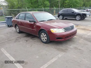 2000 Toyota Avalon XL with VIN 4T1BF28B3YU095209, listed as a IAAI auction lot 42008138 with 276,894 mi miles and . Bid and sale history available at DreamBid. Image 1.