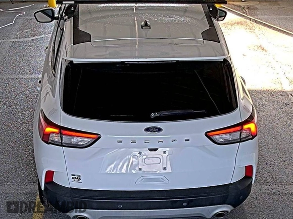 2021 Ford Escape SE with VIN 1FMCU0G69MUA53124, listed as a IAAI auction lot 42749962 with 67,774 mi miles and . Bid and sale history available at DreamBid. Image 35.