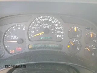 2003 Chevrolet Avalanche with VIN 3GNEC13T73G172929, listed as a Copart auction lot 70961244 with 190,148 mi miles and Salvage Title. Bid and sale history available at carsss.com. Image 9.
