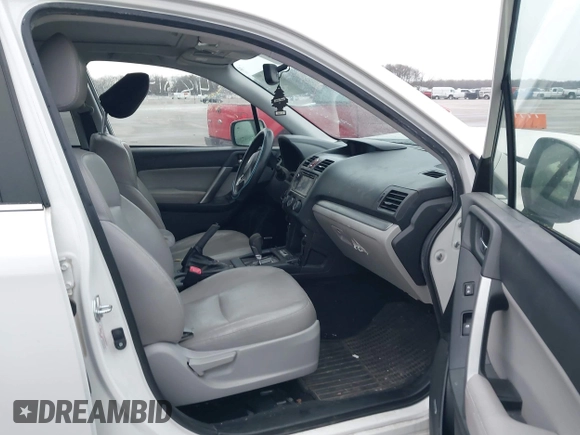 2015 Subaru Forester 2.5i Limited with VIN JF2SJAKC0FH480152, listed as a IAAI auction lot 41915783 with 174,155 mi miles. Bid and sale history available at carsss.com. Image 5.