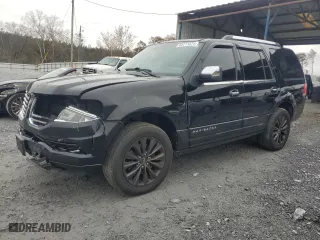 2016 Lincoln Navigator Select with VIN 5LMJJ2HT7GEL04640, listed as a Copart auction lot 84711574 with 132,230 mi miles and Salvage Title. Bid and sale history available at carsss.com. Image 1.