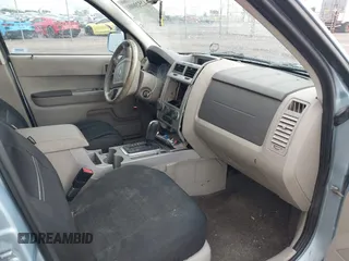 2008 Ford Escape Hybrid с VIN 1FMCU59HX8KE47325, выставлен на аукционе IAAI как лот 42520000 с пробегом 171 528 миль миль и . История ставок и продаж доступна на DreamBid. Изображение 5.
