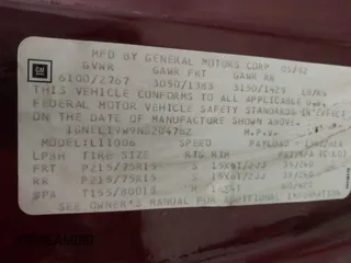 1992 Chevrolet Astro with VIN 1GNEL19W9NB204762, listed as a IAAI auction lot 41978439 with 107,613 mi miles. Bid and sale history available at carsss.com. Image 9.
