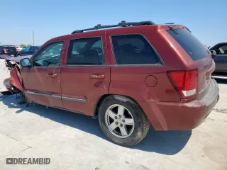 2007 Jeep Grand Cherokee Laredo with VIN 1J8HS48P77C503919, listed as a Copart auction lot 52430165 with 204,203 mi miles and Salvage Title. Bid and sale history available at carsss.com. Image 2.