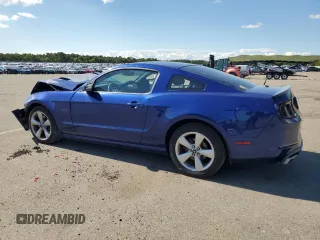 2014 Ford Mustang GT z VIN 1ZVBP8CF4E5258385, wystawiony jako Copart lot #56265104 z przebiegiem 69 178 mil mil oraz Nie do naprawy • Non repairable. Historia ofert i sprzedaży dostępna na DreamBid. Obrazek 2.