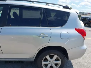 2006 Toyota RAV4 Limited with VIN JTMBD31V865045630, listed as a IAAI auction lot 42697228 with 179,716 mi miles and . Bid and sale history available at DreamBid. Image 13.