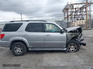 2004 Toyota Sequoia SR5 with VIN 5TDZT34A24S219659, listed as a IAAI auction lot 41784013 with 1 mi miles. Bid and sale history available at carsss.com. Image 12.