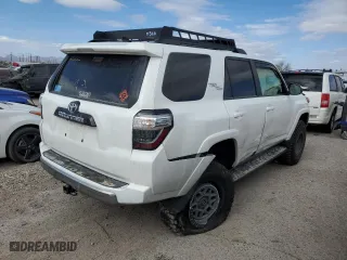 2022 Toyota 4Runner TRD Off Road with VIN JTEPU5JR1N6016088, listed as a Copart auction lot 44816615 with 56,815 mi miles and Salvage Title. Bid and sale history available at carsss.com. Image 3.