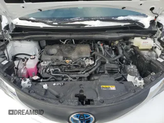 2024 Toyota Sienna LE with VIN 5TDGRKEC8RS223433, listed as a Copart auction lot 41752075 with 9,252 mi miles and Clean Title. Bid and sale history available at carsss.com. Image 12.
