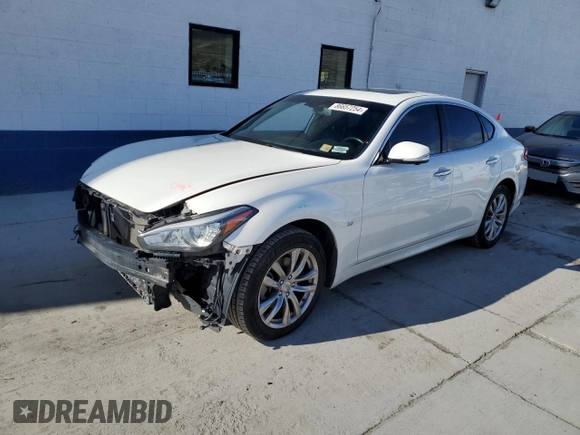 2018 Infiniti Q70 Luxe with VIN JN1BY1AR2JM220015, listed as a Copart auction lot 86657254 with 120,172 mi miles and Salvage title. Bid and sale history available at DreamBid. Image 1.
