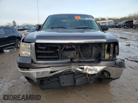 2010 GMC Sierra 1500 with VIN 1GTSKTE39AZ107357, listed as a Copart auction lot 45675685 with 157,081 mi miles and Clean Title. Bid and sale history available at DreamBid. Image 5.
