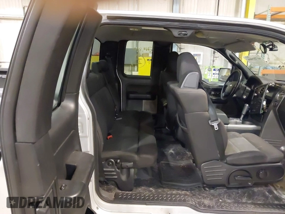 2005 Ford F-150 XLT with VIN 1FTPX14555FA52671, listed as a IAAI auction lot 41733466 with 214,826 mi miles. Bid and sale history available at carsss.com. Image 8.