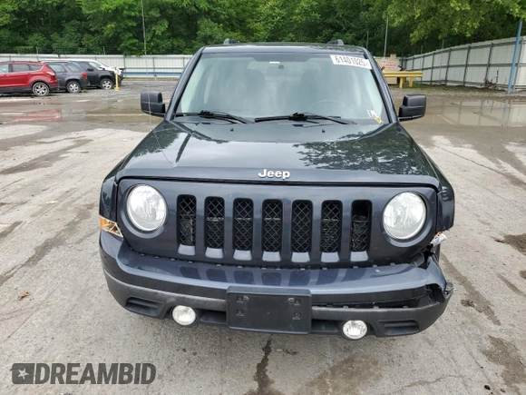 2014 Jeep Patriot Latitude with VIN 1C4NJRFB4ED588422, listed as a Copart auction lot 61401025 with 162,855 mi miles and Salvage title. Bid and sale history available at DreamBid. Image 5.