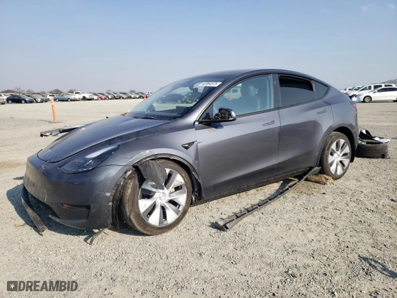 2023 Tesla Model Y Long Range with VIN 7SAYGDEE2PF929213, listed as a Copart auction lot 43364575 with 0 mi miles and Salvage Title. Bid and sale history available at carsss.com. Image 1.