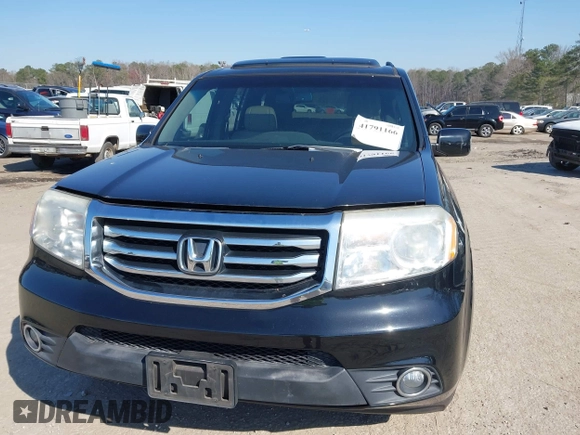 2012 Honda Pilot EX-L with VIN 5FNYF3H56CB037143, listed as a IAAI auction lot 41791166 with 191,262 mi miles. Bid and sale history available at carsss.com. Image 12.
