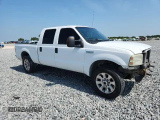 2007 Ford F-250 XL with VIN 1FTSW21597EA38577, listed as a Copart auction lot 58013575 with 189,924 mi miles and Salvage title. Bid and sale history available at DreamBid. Image 4.