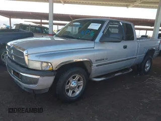2000 Dodge Ram 2500 with VIN 3B7KC23Z0YG115131, listed as a IAAI auction lot 41993813 with 162,538 mi miles. Bid and sale history available at carsss.com. Image 2.