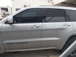 2018 Jeep Grand Cherokee High Altitude with VIN 1C4RJFCG4JC360338, listed as a IAAI auction lot 41250674 with 83,924 mi miles. Bid and sale history available at carsss.com. Image 15.