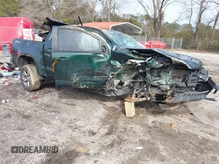 2016 Chevrolet Colorado 2WD Z71 z VIN 1GCGSDE30G1101773, wystawiony jako IAAI lot #41292380 z przebiegiem 117 000 mil mil oraz . Historia ofert i sprzedaży dostępna na DreamBid. Obrazek 1.
