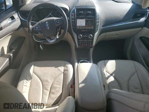2019 Lincoln MKC Reserve with VIN 5LMCJ3C91KUL48660, listed as a Copart auction lot 52329455 with 67,163 mi miles and Salvage title. Bid and sale history available at DreamBid. Image 8.