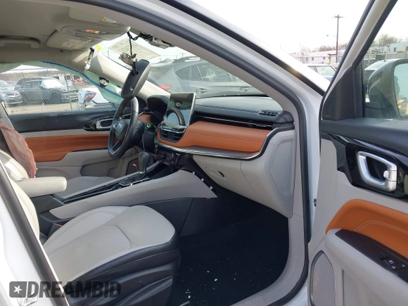 2022 Jeep Compass High Altitude with VIN 3C4NJDCB9NT130392, listed as a IAAI auction lot 41774217 with 47,429 mi miles and . Bid and sale history available at DreamBid. Image 5.