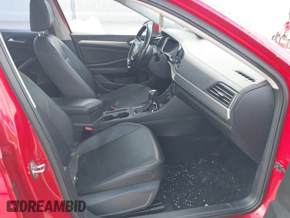 2019 Volkswagen Jetta S z VIN 3VWC57BUXKM099060, wystawiony jako IAAI lot #41478697 z przebiegiem 134 363 mil mil oraz . Historia ofert i sprzedaży dostępna na DreamBid. Obrazek 5.