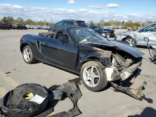 2000 Toyota MR2 z VIN JTDFR320XY0020489, wystawiony jako Copart lot #75920154 z przebiegiem Nie podano mil oraz Szkody całkowita. Historia ofert i sprzedaży dostępna na DreamBid. Obrazek 4.