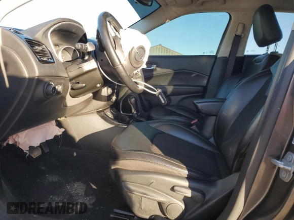 2020 Jeep Compass Altitude with VIN 3C4NJCBB5LT162538, listed as a Copart auction lot 87470904 with 86,156 mi miles and Salvage Title. Bid and sale history available at carsss.com. Image 7.