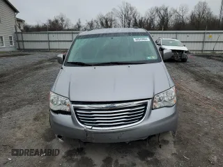 2015 Chrysler Town & Country Touring with VIN 2C4RC1BG4FR618919, listed as a Copart auction lot 48545904 with 93,308 mi miles and Salvage Title. Bid and sale history available at carsss.com. Image 5.