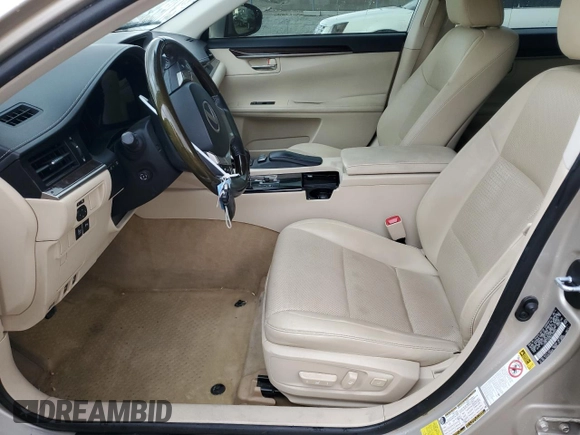 2014 Lexus ES 330 z VIN JTHBK1GG2E2149404, wystawiony jako Copart lot #55436505 z przebiegiem 154 550 mil mil oraz Szkoda całkowita • Salvage title. Historia ofert i sprzedaży dostępna na DreamBid. Obrazek 7.