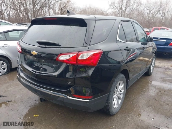 2020 Chevrolet Equinox LT with VIN 3GNAXJEV1LL174670, listed as a IAAI auction lot 41697955 with 56,125 mi miles. Bid and sale history available at carsss.com. Image 4.