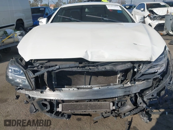 2014 Mercedes-Benz CLS-Class CLS 550 with VIN WDDLJ7DB9EA108235, listed as a IAAI auction lot 41425861 with 94,073 mi miles. Bid and sale history available at carsss.com. Image 6.