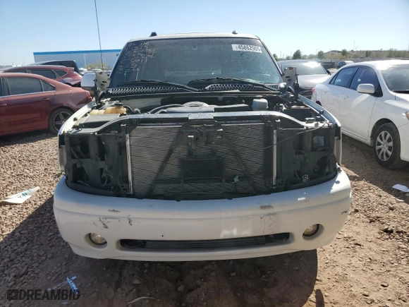 2004 GMC Yukon XL Denali with VIN 1GKFK66U84J298934, listed as a Copart auction lot 45862905 with NaN miles and Salvage Title. Bid and sale history available at carsss.com. Image 5.