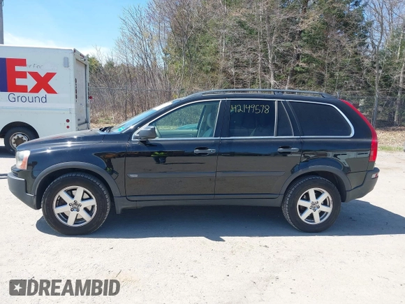 2006 Volvo XC90 2.5L Turbo with VIN YV4CY592361303569, listed as a IAAI auction lot 42149578 with 107,911 mi miles. Bid and sale history available at carsss.com. Image 12.