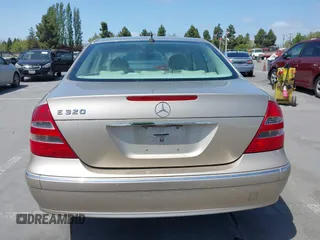 2003 Mercedes-Benz E 320 with VIN WDBUF65J13A343353, listed as a IAAI auction lot 42100070 with 111,880 mi miles and . Bid and sale history available at carsss.com. Image 16.