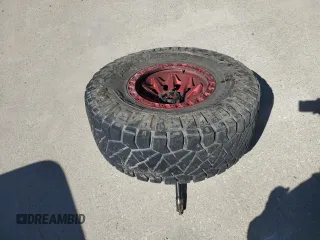 2020 Jeep Gladiator Sport S с VIN 1C6JJTAG4LL184187, выставлен на аукционе Copart как лот 47955245 с пробегом 72 445 миль миль и Списание • Salvage title. История ставок и продаж доступна на DreamBid. Изображение 12.