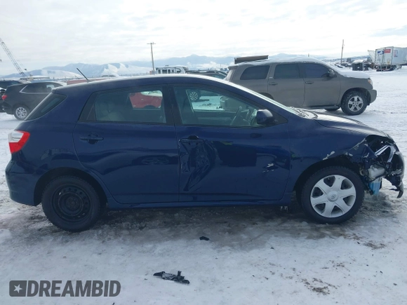 2009 Toyota Matrix with VIN 2T1KU40E69C045320, listed as a IAAI auction lot 41481764 with 162,766 mi miles. Bid and sale history available at carsss.com. Image 14.