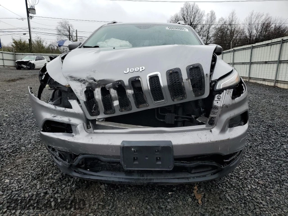 2016 Jeep Cherokee 75th Anniversary with VIN 1C4PJMCB4GW296387, listed as a Copart auction lot 50690905 with 0 mi miles and Salvage Title. Bid and sale history available at carsss.com. Image 5.