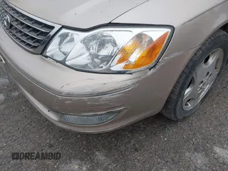 2004 Toyota Avalon XL with VIN 4T1BF28B84U351869, listed as a IAAI auction lot 42167723 with 114,180 mi miles and . Bid and sale history available at carsss.com. Image 6.