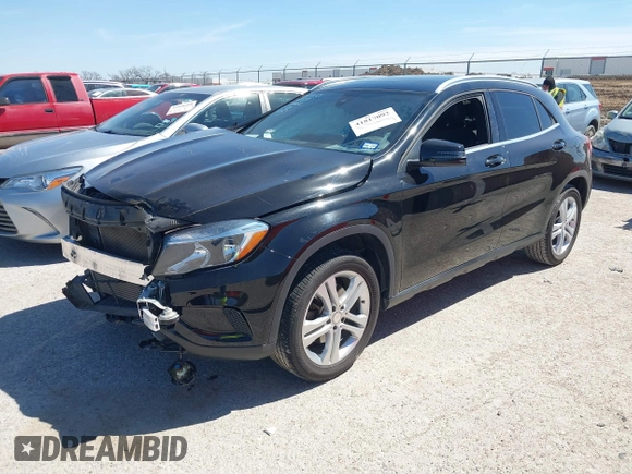 2017 Mercedes-Benz GLA 250 z VIN WDCTG4EB1HJ318574, wystawiony jako IAAI lot #41817092 z przebiegiem 120 435 mil mil oraz . Historia ofert i sprzedaży dostępna na DreamBid. Obrazek 18.