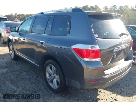 2011 Toyota Highlander Limited with VIN 5TDDK3EH9BS084430, listed as a IAAI auction lot 41821326 with 162,346 mi miles and . Bid and sale history available at DreamBid. Image 3.