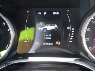 2021 Jeep Compass Latitude z VIN 3C4NJDBB4MT555101, wystawiony jako IAAI lot #42086222 z przebiegiem 45 785 mil mil oraz . Historia ofert i sprzedaży dostępna na DreamBid. Obrazek 15.