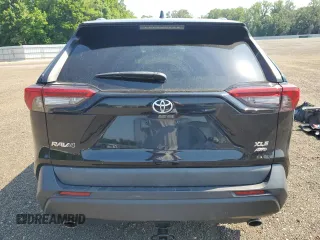 2020 Toyota RAV4 XLE z VIN 2T3P1RFV0LW102224, wystawiony jako Copart lot #62390525 z przebiegiem 80 623 mil mil oraz Szkoda całkowita • Salvage title. Historia ofert i sprzedaży dostępna na DreamBid. Obrazek 6.