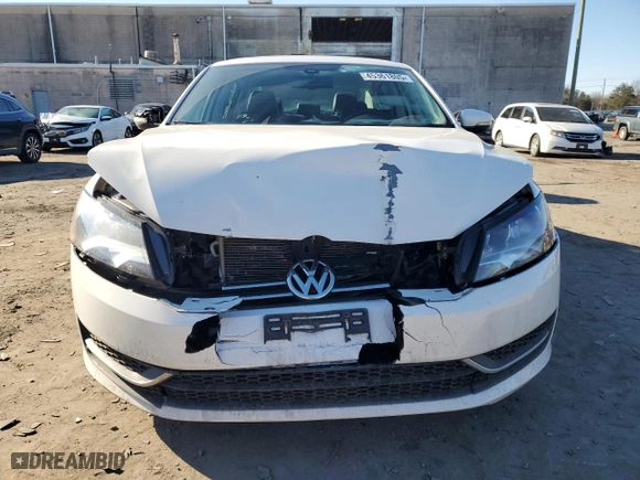 2013 Volkswagen Passat SE with VIN 1VWBP7A3XDC141312, listed as a Copart auction lot 45361805 with 103,070 mi miles and Clean Title. Bid and sale history available at carsss.com. Image 5.