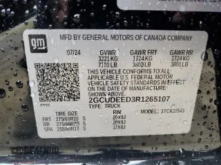 2024 Chevrolet Silverado 1500 RST with VIN 2GCUDEED3R1265107, listed as a Copart auction lot 45484095 with 8,903 mi miles and Salvage Title. Bid and sale history available at carsss.com. Image 13.