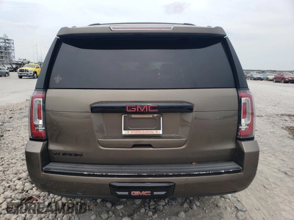 2016 GMC Yukon Denali with VIN 1GKS1CKJ6GR241889, listed as a Copart auction lot 67661734 with 0 mi miles and Salvage Title. Bid and sale history available at carsss.com. Image 6.