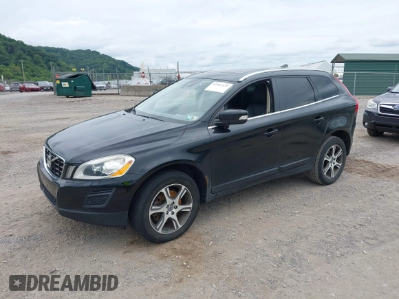2013 Volvo XC60 T6 with VIN YV4902DZ2D2405330, listed as a IAAI auction lot 42761237 with 125,682 mi miles and . Bid and sale history available at DreamBid. Image 2.