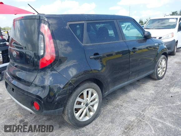 2018 Kia Soul + with VIN KNDJP3A56J7904245, listed as a IAAI auction lot 41985285 with 103,824 mi miles. Bid and sale history available at carsss.com. Image 4.